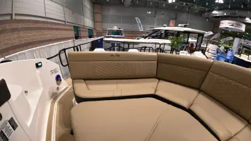 Thumbnail von Sea Ray 320 Sundancer Outboard