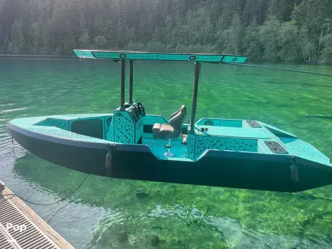 J2 Marine Maekir