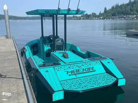 J2 Marine Maekir