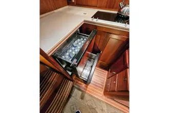 Thumbnail von Alden Yachts 49 Flybridge Express Cruiser Matriarch