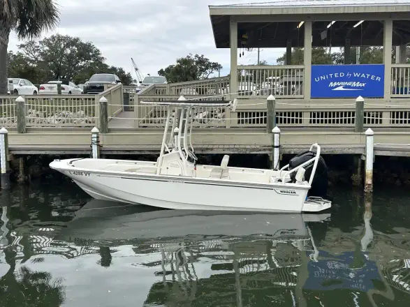 Boston Whaler 190 Montauk