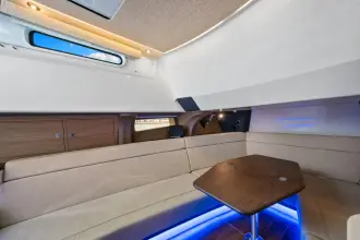 Thumbnail von Boston Whaler 420 Outrage