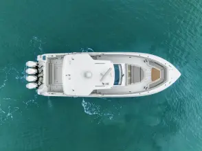 Thumbnail von Boston Whaler 420 Outrage