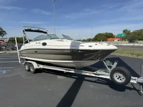 Thumbnail von Sea Ray 240 Sundeck
