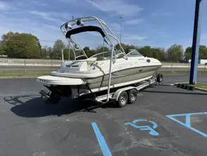 Thumbnail von Sea Ray 240 Sundeck