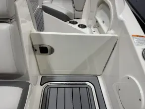 Thumbnail von Sea Ray 270 Sundeck