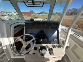 Thumbnail von Boston Whaler 380 Outrage