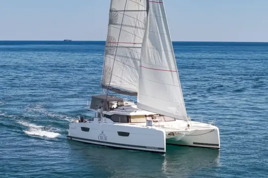 Fountaine Pajot Saona 47 Grand Crew