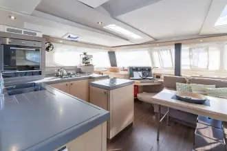 Thumbnail von Fountaine Pajot Saona 47 Grand Crew