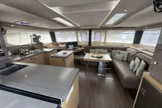 Thumbnail von Fountaine Pajot Saona 47 Grand Crew
