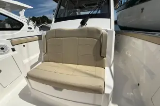 Thumbnail von Pursuit S 328 Sport Stock