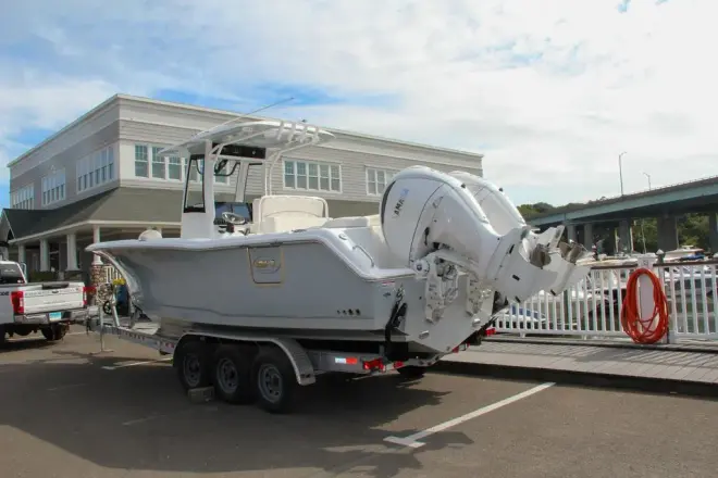 Sea Hunt Ultra 275 SE
