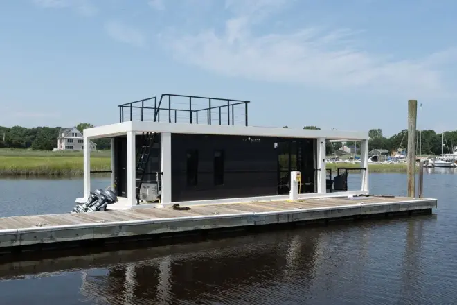 Waterlodge Modern 11