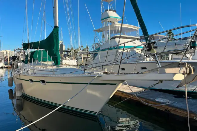 Caliber Yachts USA 47LRC