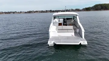 Thumbnail von Cruisers Yachts 38 GLS