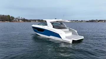 Thumbnail von Cruisers Yachts 38 GLS