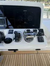 Thumbnail von Sea Ray Fly 400