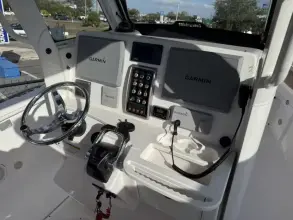 Thumbnail von Everglades 275 CC