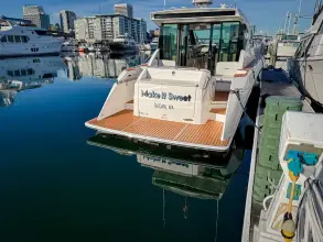 Thumbnail von Tiara Yachts 39 Coupe