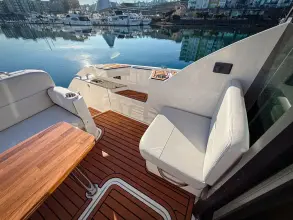 Thumbnail von Tiara Yachts 39 Coupe