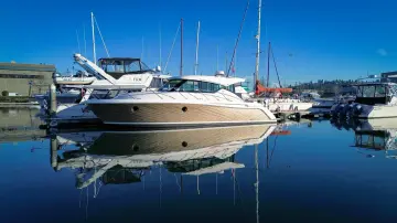 Thumbnail von Tiara Yachts 39 Coupe