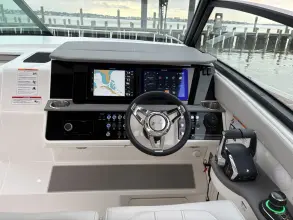 Thumbnail von Sea Ray 320 Sundancer Outboard