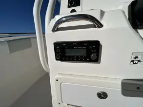 Thumbnail von Robalo R220