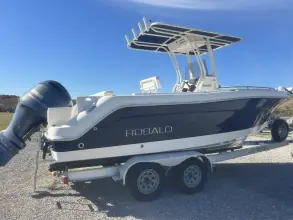 Thumbnail von Robalo R220