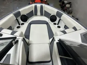 Thumbnail von Malibu Boats 22 LSV