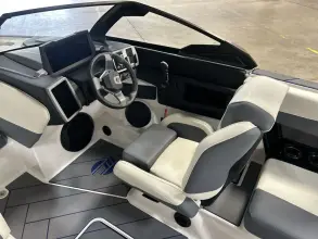 Thumbnail von Malibu Boats 22 LSV