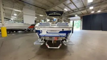 Thumbnail von Malibu Boats 22 LSV