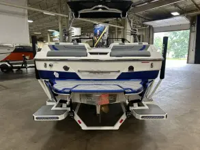 Thumbnail von Malibu Boats 22 LSV