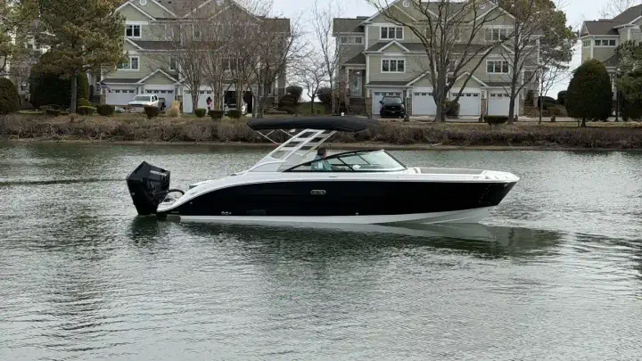 Sea Ray SDX 270 Outboard