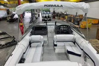Thumbnail von Formula 270 Bowrider