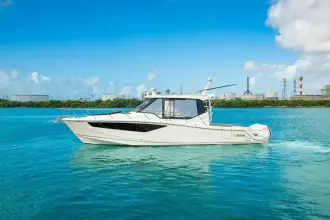 Thumbnail von Boston Whaler 40 `