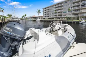 Thumbnail von Sea Ray 440 Sundancer