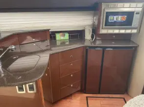 Thumbnail von Meridian 391 Sedan