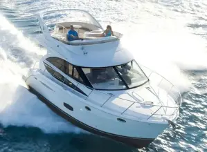 Thumbnail von Meridian 391 Sedan