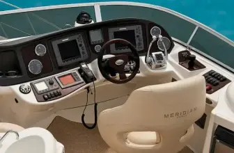 Thumbnail von Meridian 391 Sedan
