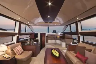 Thumbnail von Meridian 391 Sedan