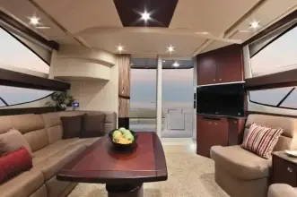 Thumbnail von Meridian 391 Sedan