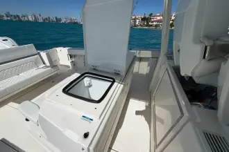 Thumbnail von Pursuit S 378 Sport