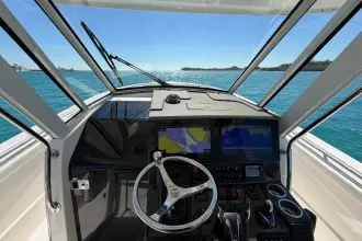 Thumbnail von Pursuit S 378 Sport