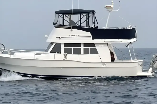 Mainship 350 Trawler PASSPORT
