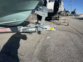 Thumbnail von Boston Whaler 150 Montauk