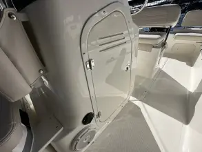 Thumbnail von Boston Whaler 170 Montauk