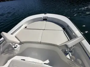 Thumbnail von Boston Whaler 210 Montauk