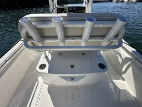 Thumbnail von Boston Whaler 210 Montauk