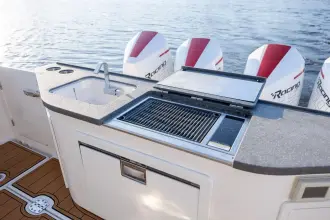 Thumbnail von Boston Whaler 405 Conquest NEW TRADE-IN- ALL OFFERS & TRADES WELCOME
