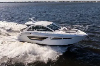 Thumbnail von Cruisers Yachts 50 Cantius